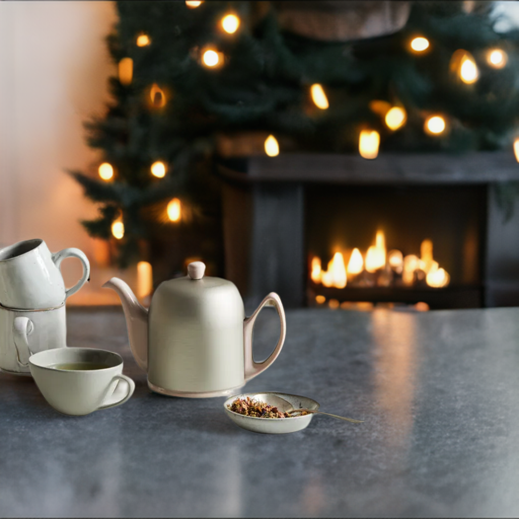Tea pot